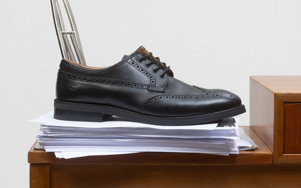 Hogyan illesszük az elegáns férfi cipőt az öltönyhöz? 7 elegáns férfi cipő